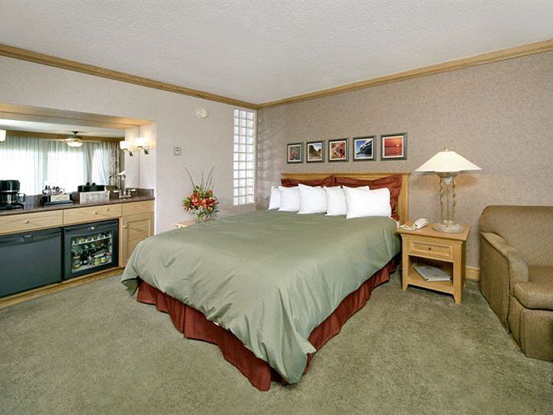 Cavalier Oceanfront Resort San Simeon Exterior foto